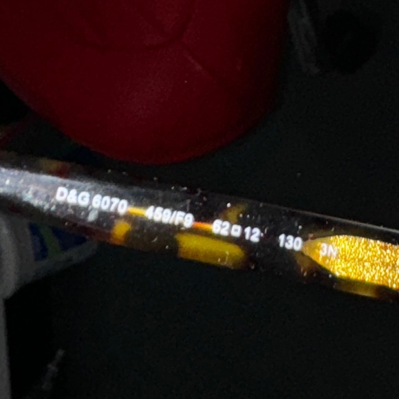 Dolce gabbana sunglasses - Picture 3 of 4